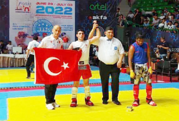 Mevlüt Can Güngör, Özbekistan’da Şampiyon Oldu!