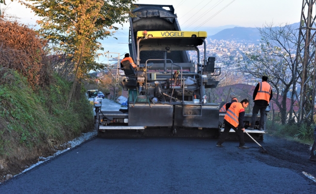 Nizamettin’e asfalt konforu