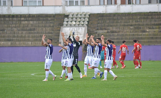 52 Orduspor Futbol Kulübü İlk Yarının Son Maçı İçin Sahada !